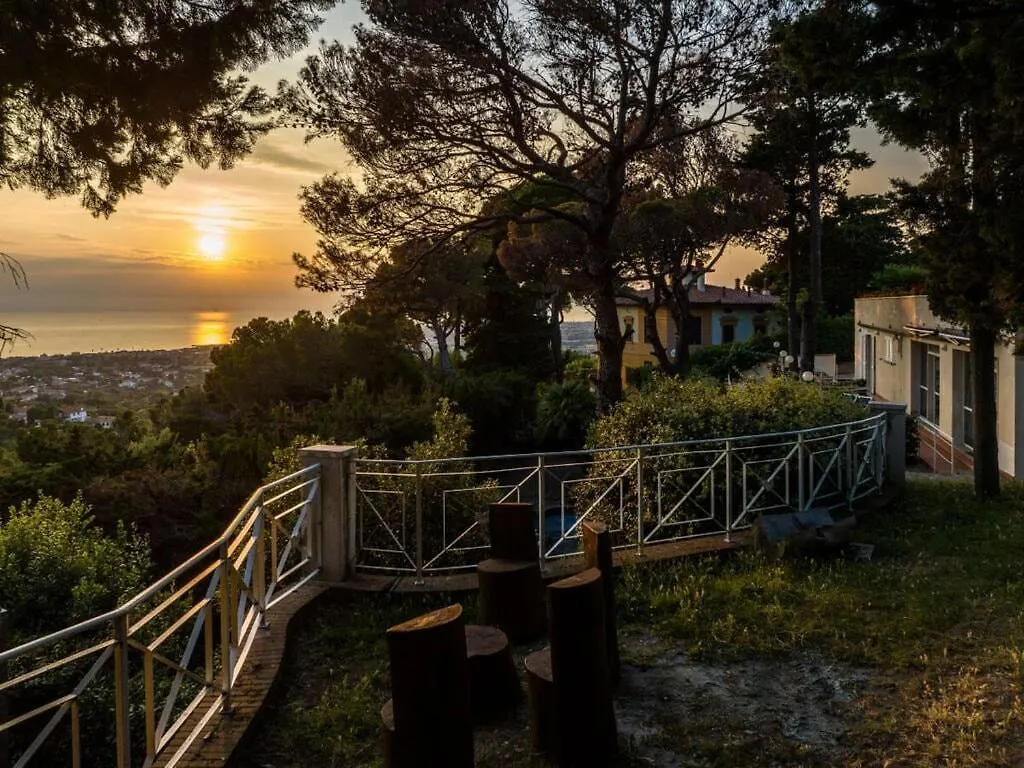 Casina Di Savolano Comfortable Holiday Residence Montenero  Holiday home Montenero (Livorno)